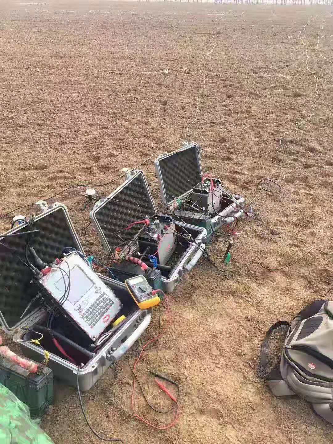 物探地热井加拿大V8仪器勘查